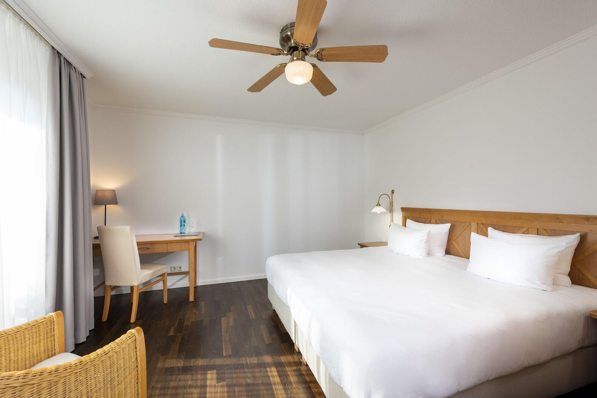 Precise Resort Ruegen - Hotel & Splash Erlebniswelt Sagard Ngoại thất bức ảnh