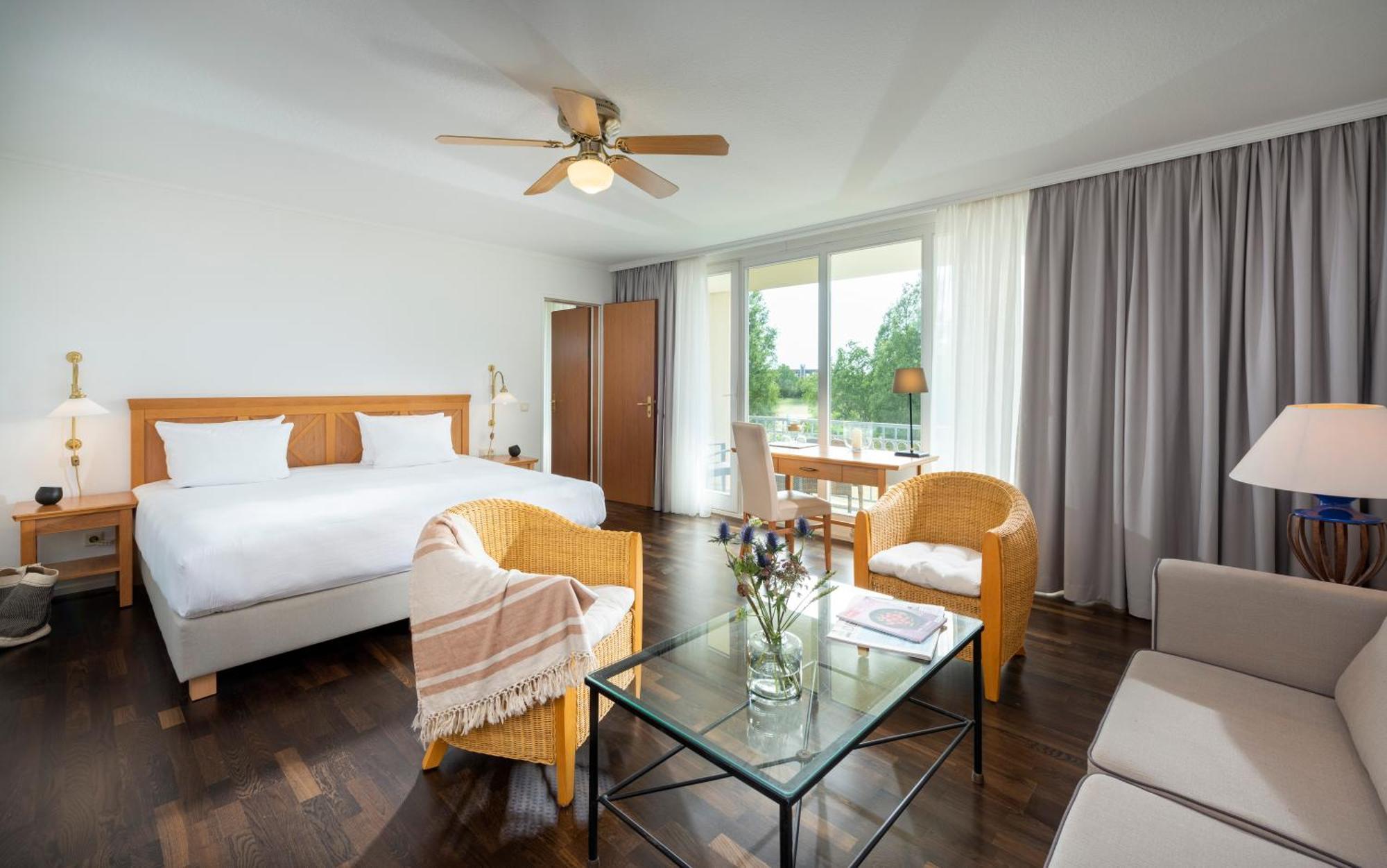 Precise Resort Ruegen - Hotel & Splash Erlebniswelt Sagard Ngoại thất bức ảnh